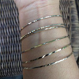 Vintage 70s special 6 etched 'gold' bangles NWOT 🎈HOST PICK x4🎈